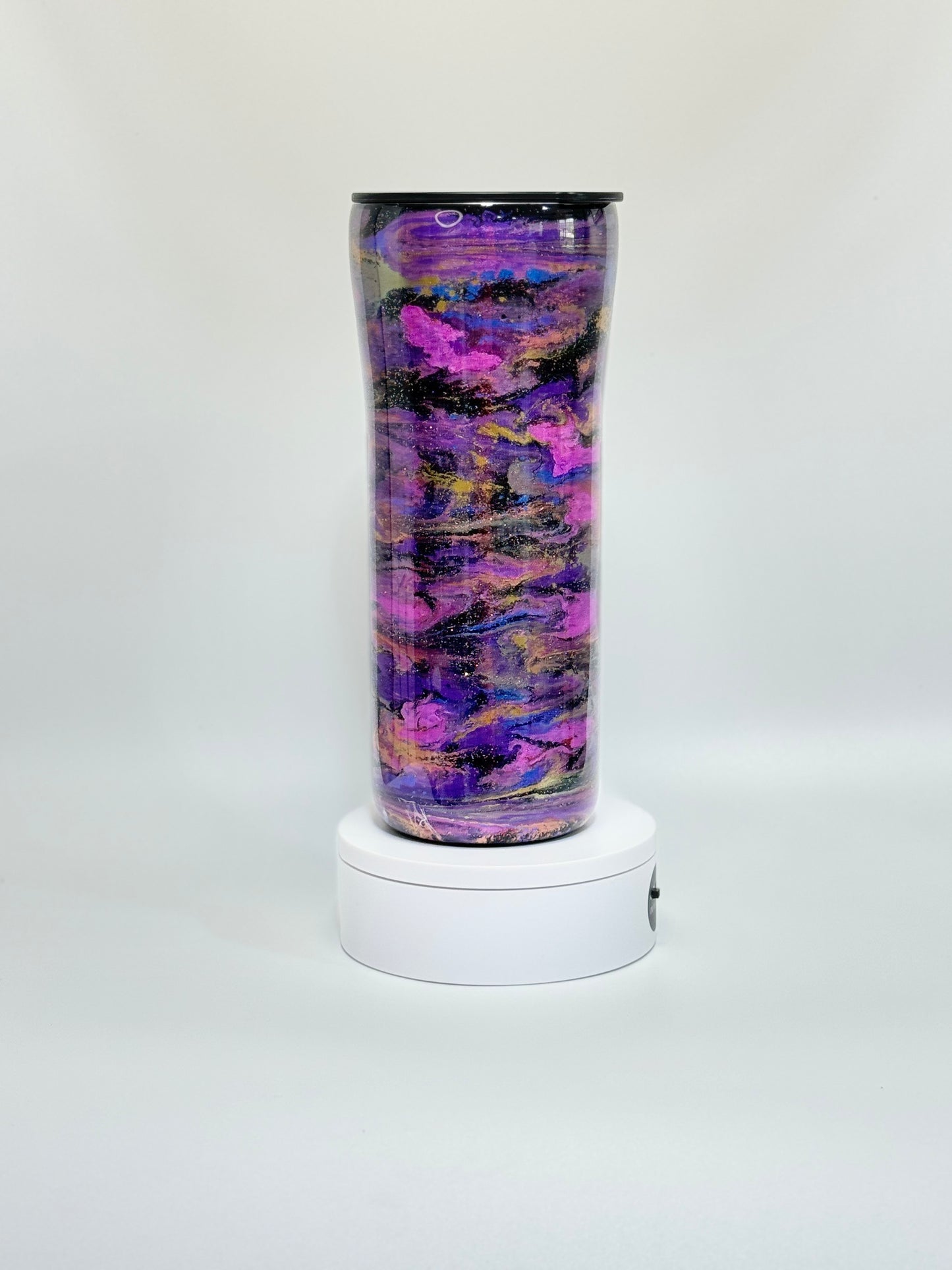 30 Oz Purple Waves of Mica Powder And Epoxy Tumbler