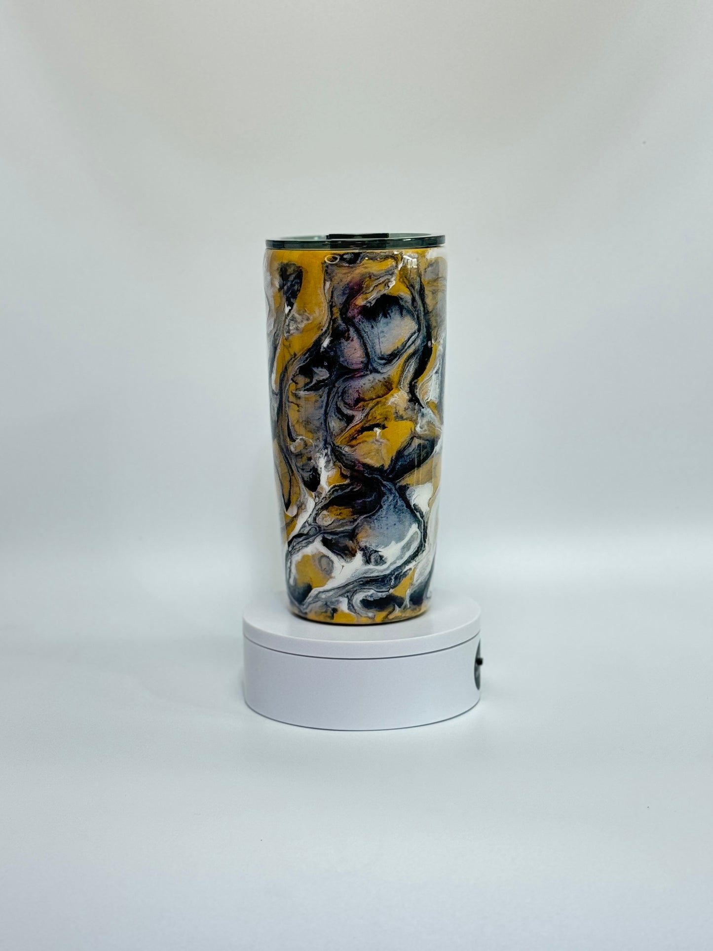 20 Oz Golden Swirl Elegance Tumbler